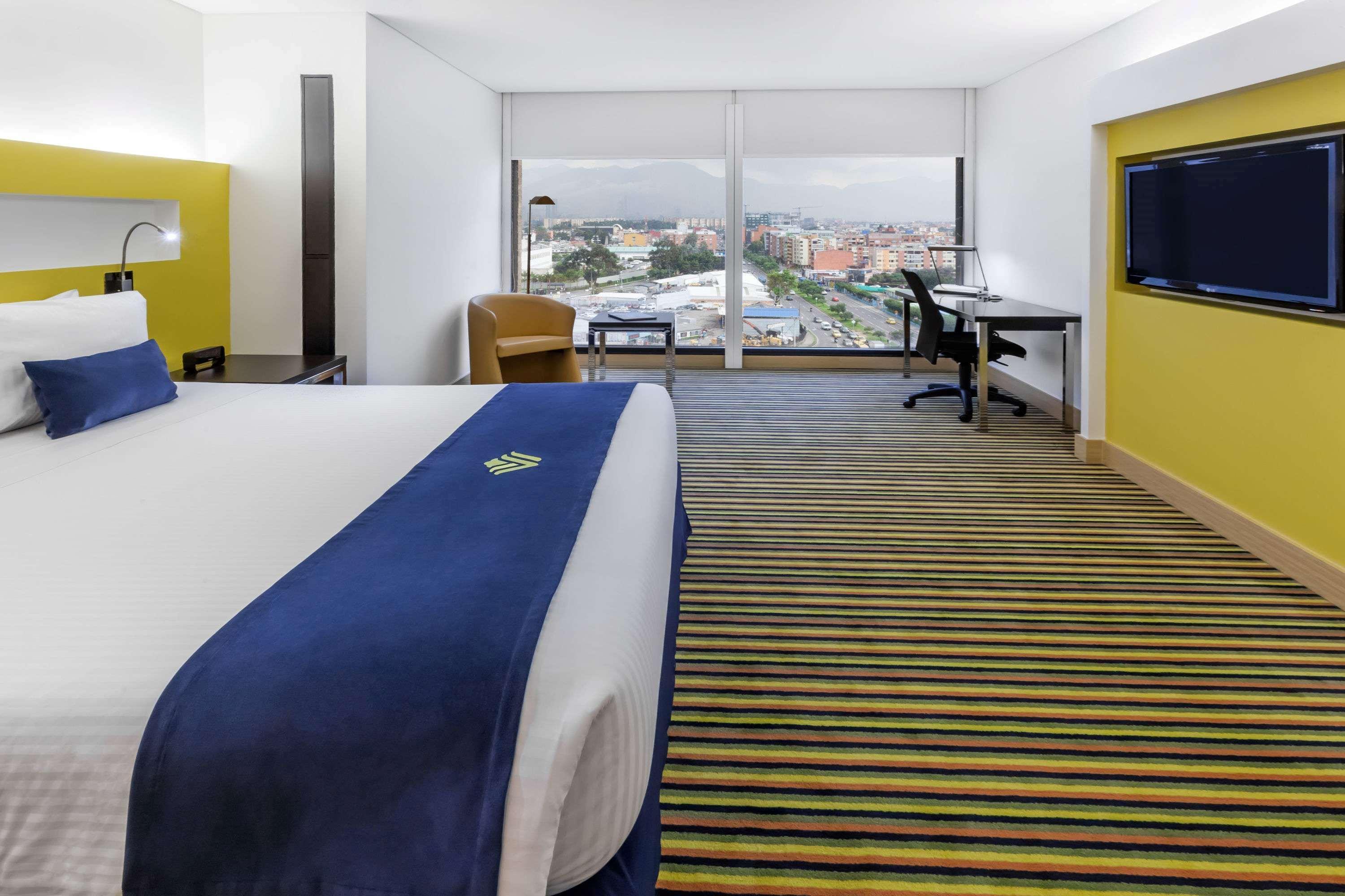 Wyndham Bogota Hotel Eksteriør billede A room at the hotel