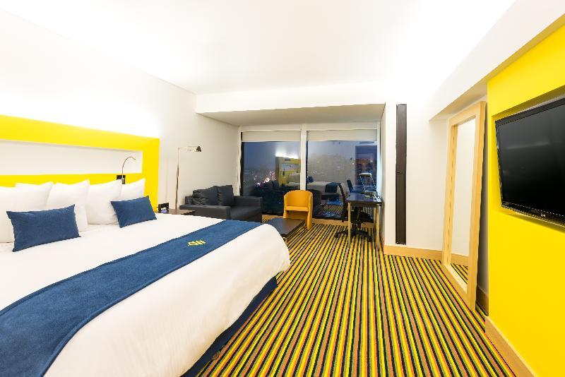 Wyndham Bogota Hotel Eksteriør billede A room at the hotel